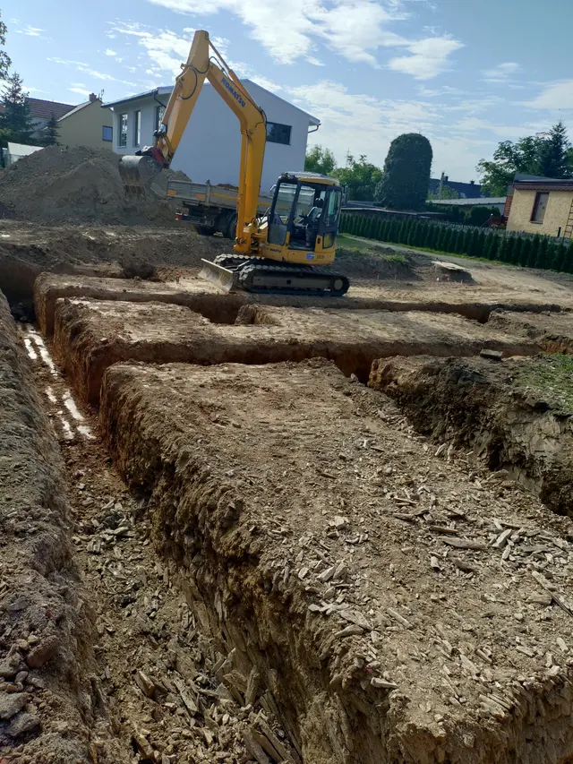 Bagrování zakládů
